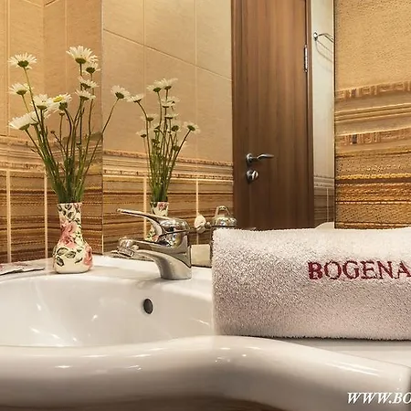 Bozhencite Relax Hotel *